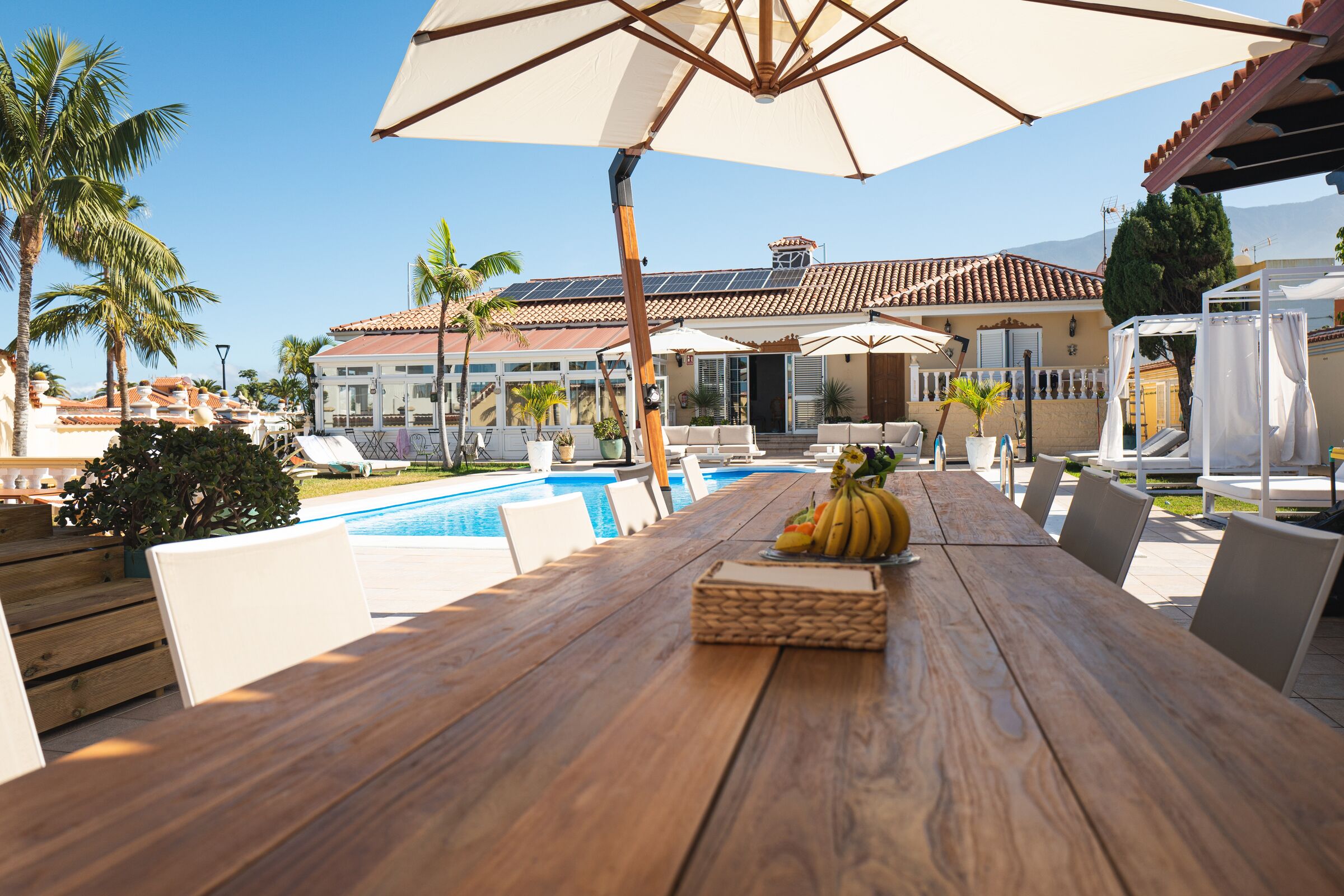 Poolside long table at the Hacienda